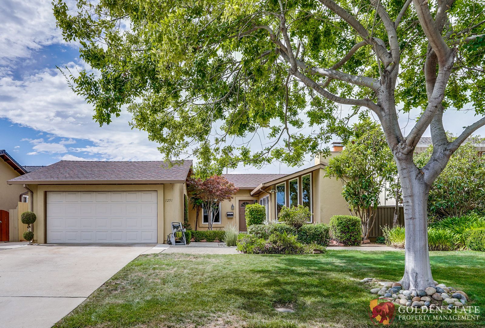 Sunnyvale House: 1251 Rousseau Drive