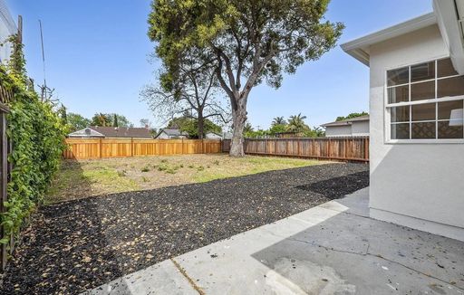 2335 Ralmar Avenue, East Palo Alto, CA 94303