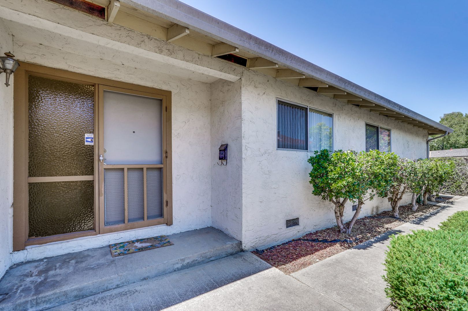 Santa Clara Multiplex: 3484 & 3486 Angelina Drive