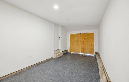 2335 Ralmar Avenue, East Palo Alto, CA 94303