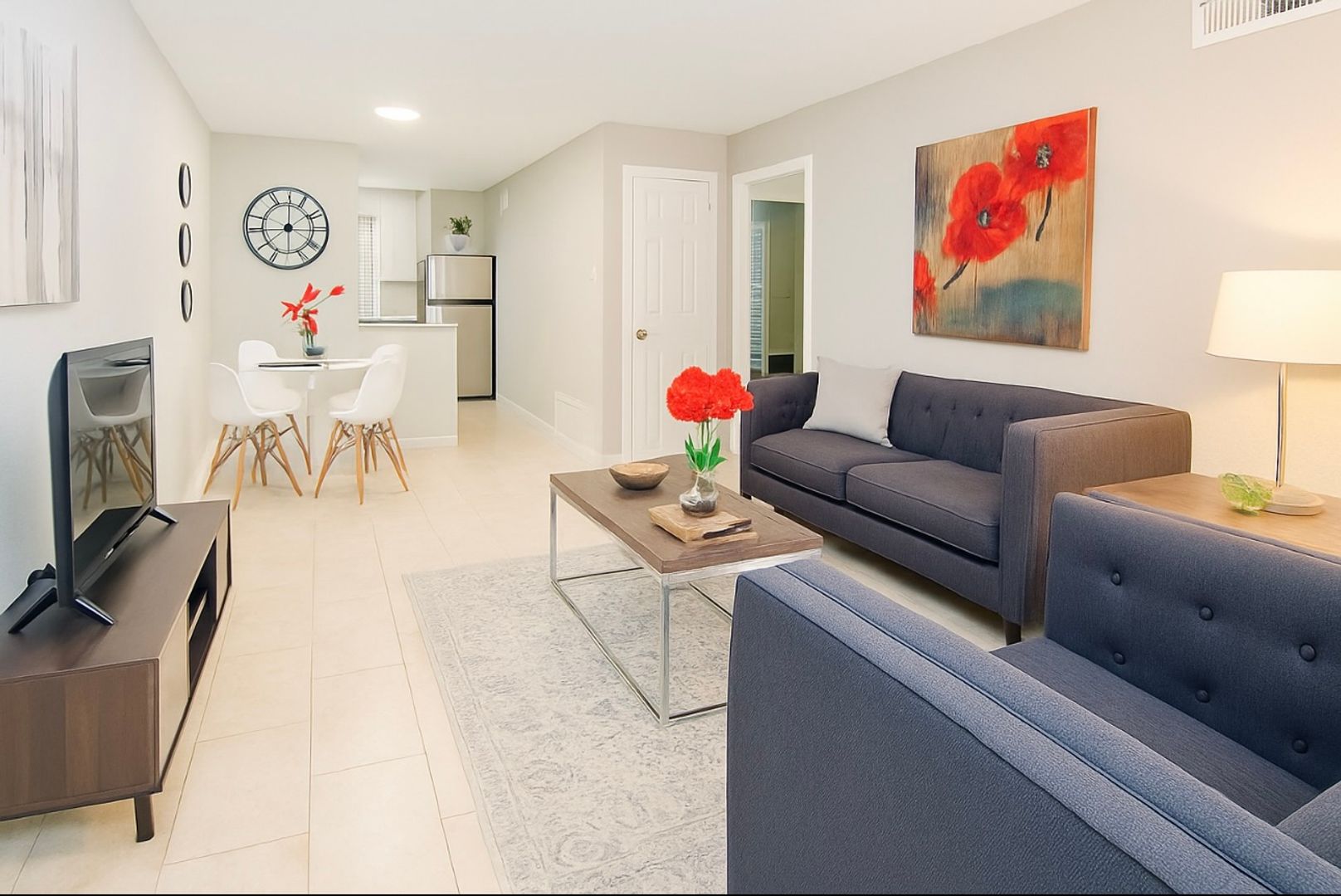 Houston Apartment: 3316 N. Macgregor Way