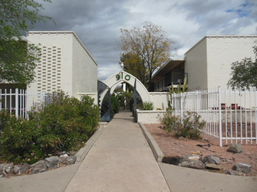 Spacious Phoenix Apartment with Covered Patio, Central A/C & Community Pool! - MI Special! – photo 1
