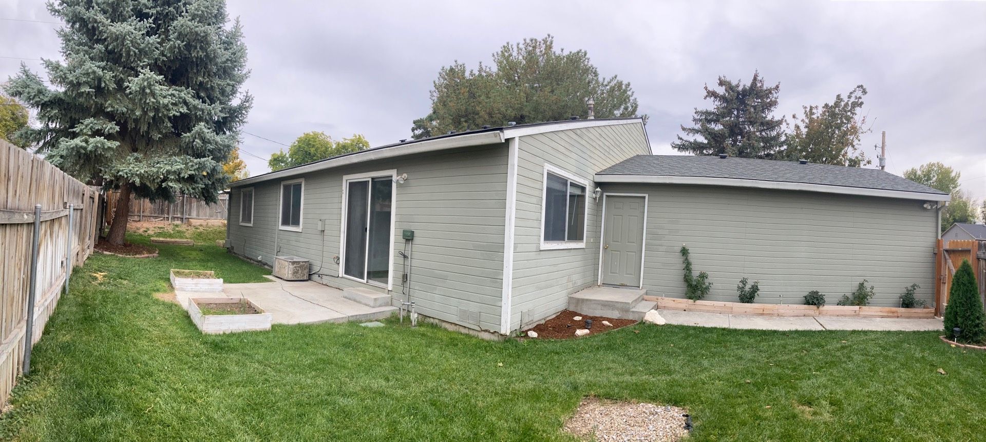 Caldwell House: 2523 Meadow Ave