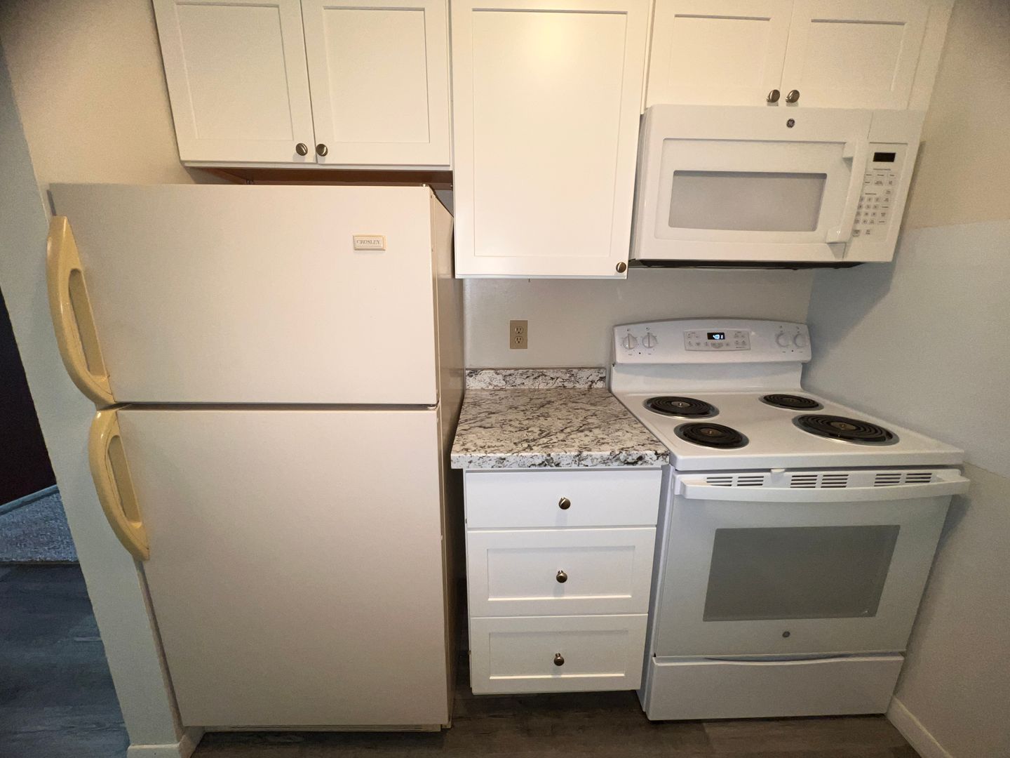 Cedar Falls Apartment: 3117 University Dr.