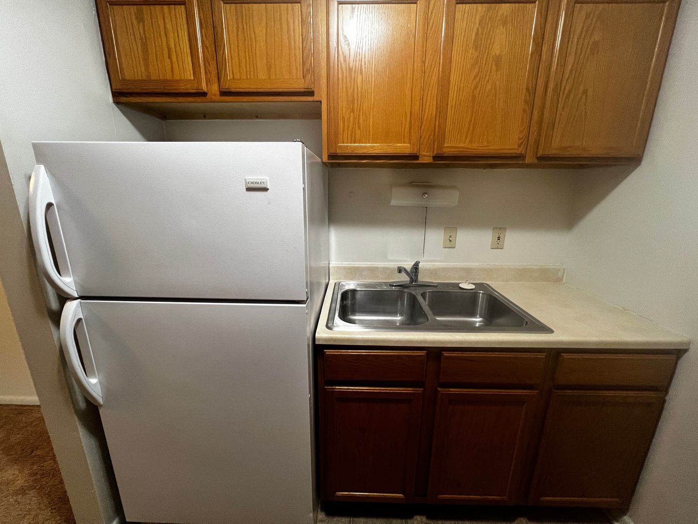 Cedar Falls Apartment: 3210 Spring Valley Ln