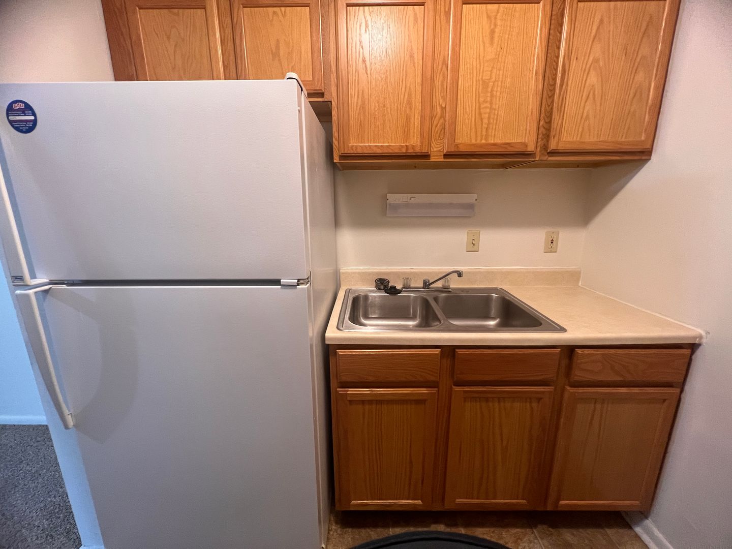 Cedar Falls Apartment: 3203 Spring Valley Ln