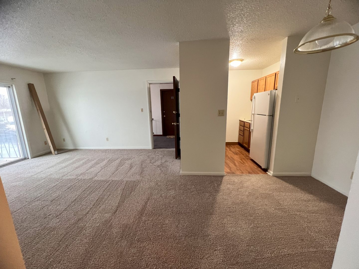 Cedar Falls Apartment: 3209 University Dr.