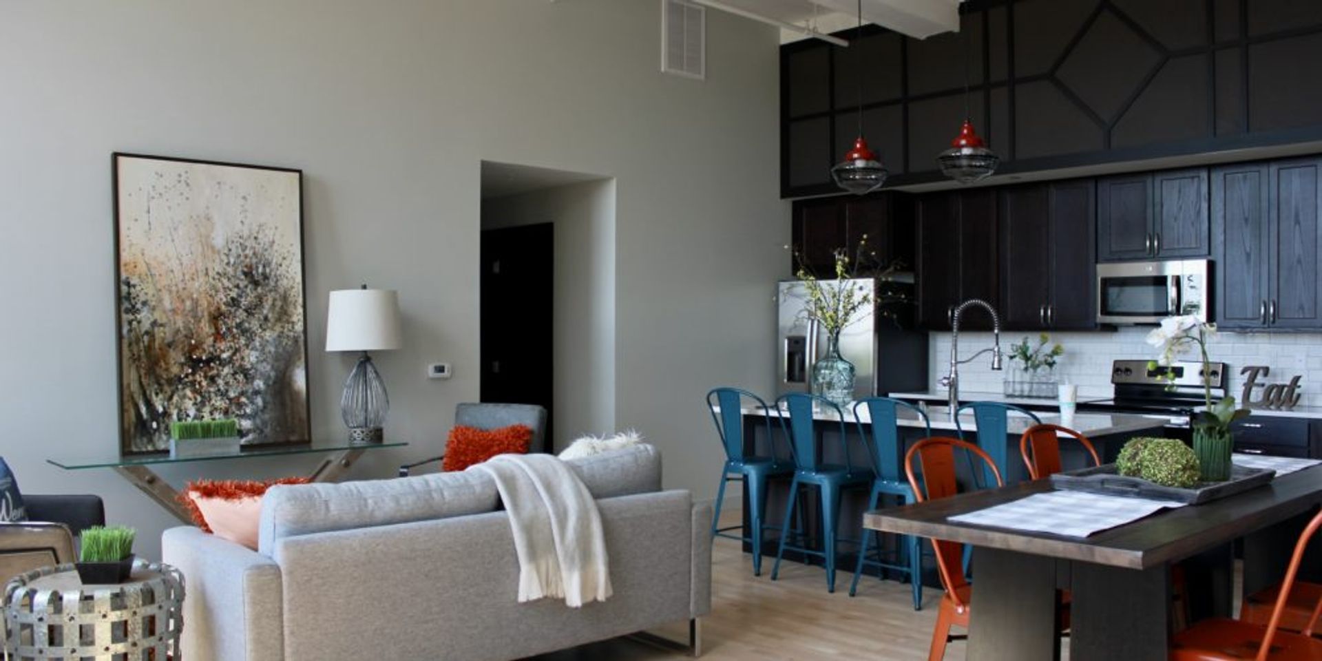 Green Bay Apartment: 215 N Webster Ave