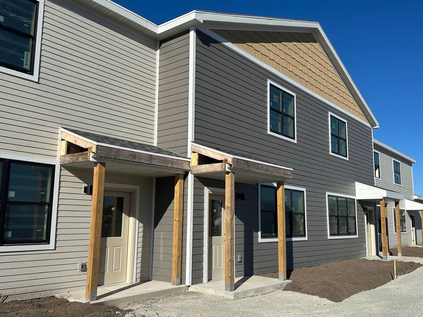 Oneida Apartment: N7339 Red Willow Parkway