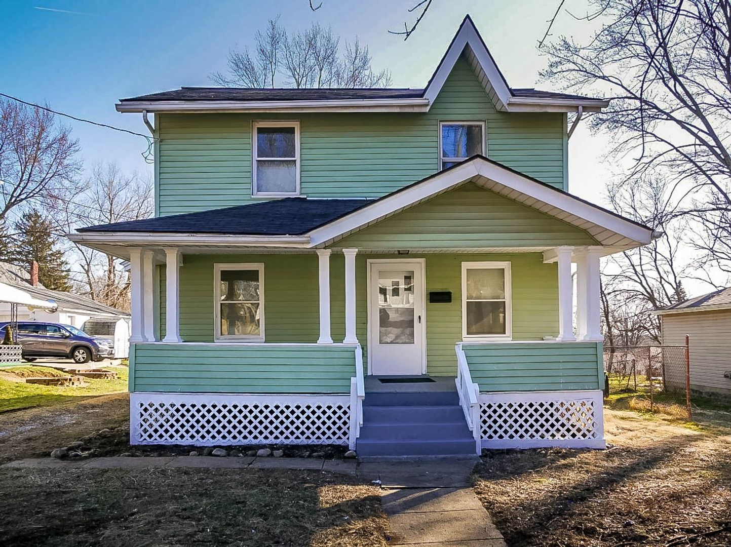 Akron House: 1362 Chippewa