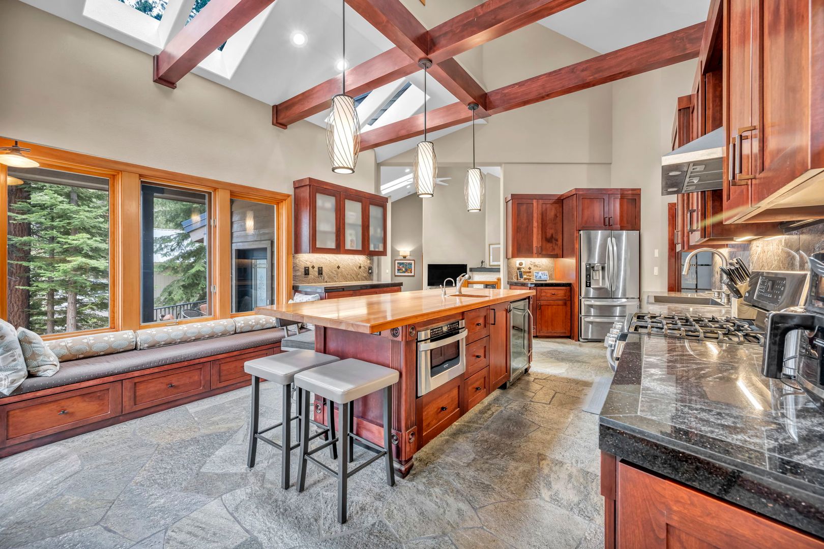 Incline Village House: 914 Jennifer