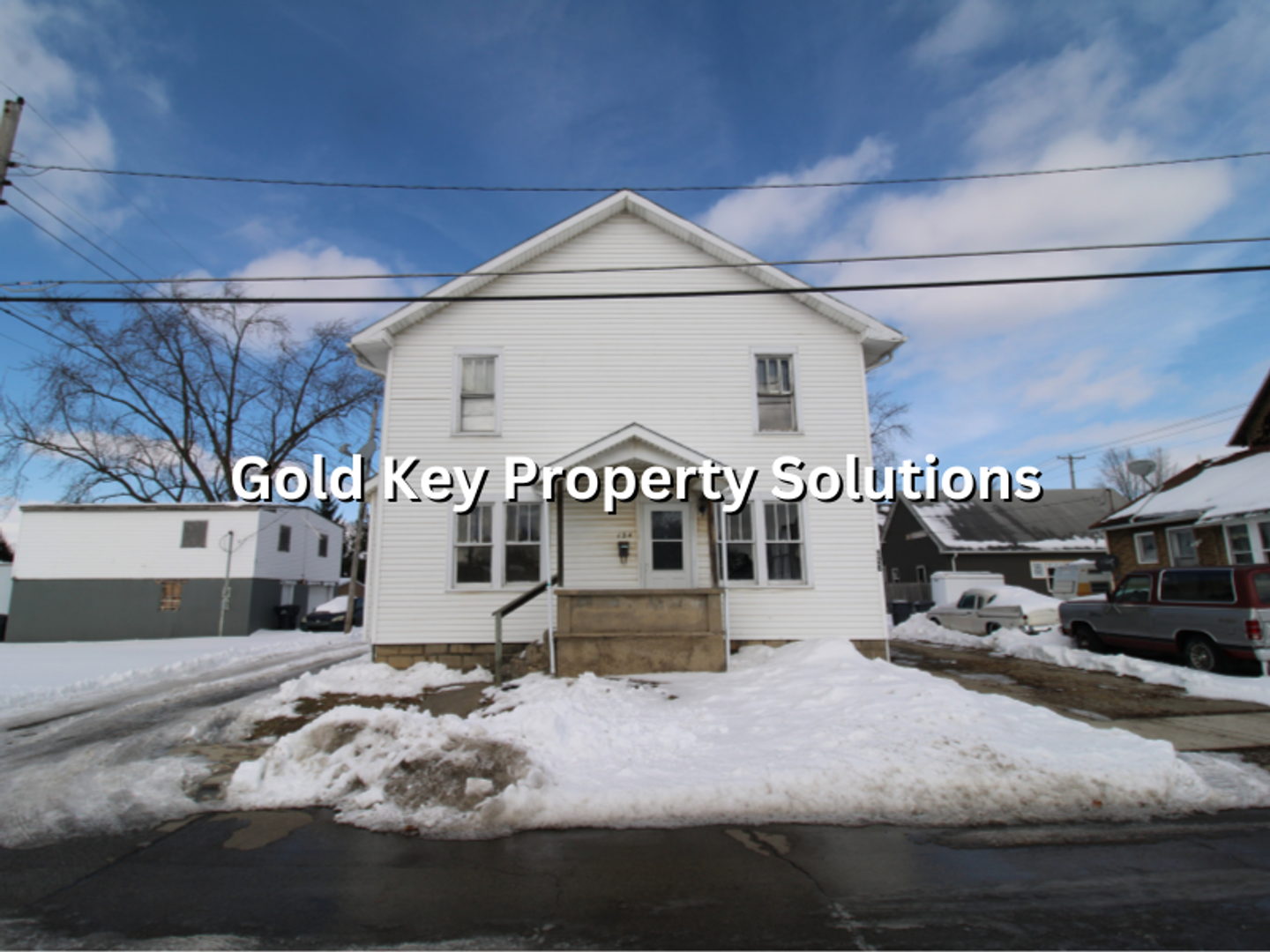 Anderson Apartment: 124 E 21st St