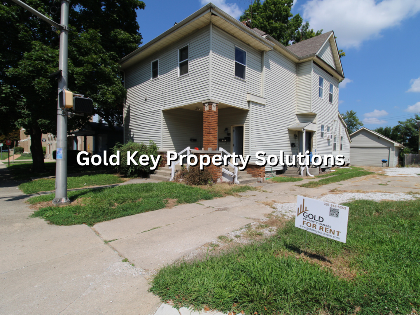 Anderson Apartment: 204-212 W 9th Street