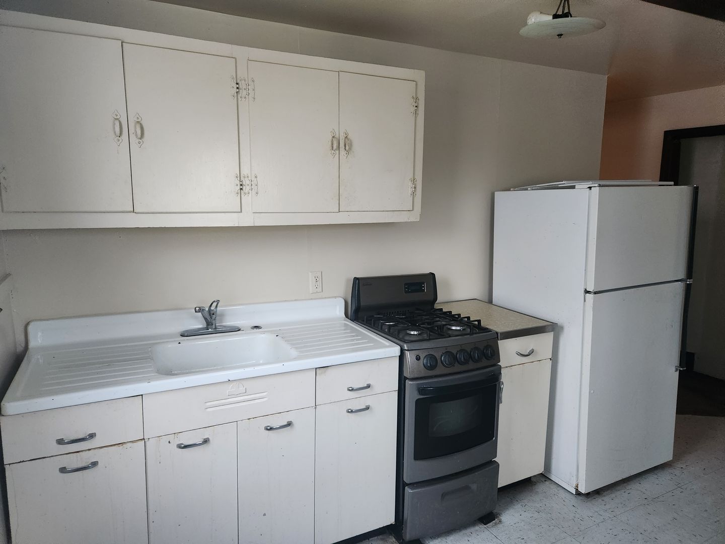 Altoona Apartment: 205-207 16th Street