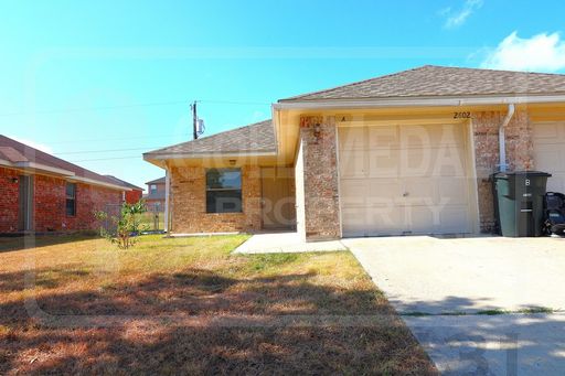 Say hello to 2802 Alma Dr – Unit A, a well-laid-out home in a convenient Killeen location! – photo 1
