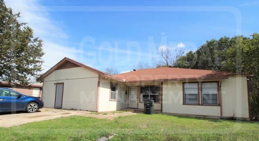 Now Leasing – 1706 B Cole Street – photo 1