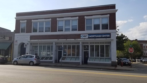 Spacious Corner Office Suite in Downtown Beverly