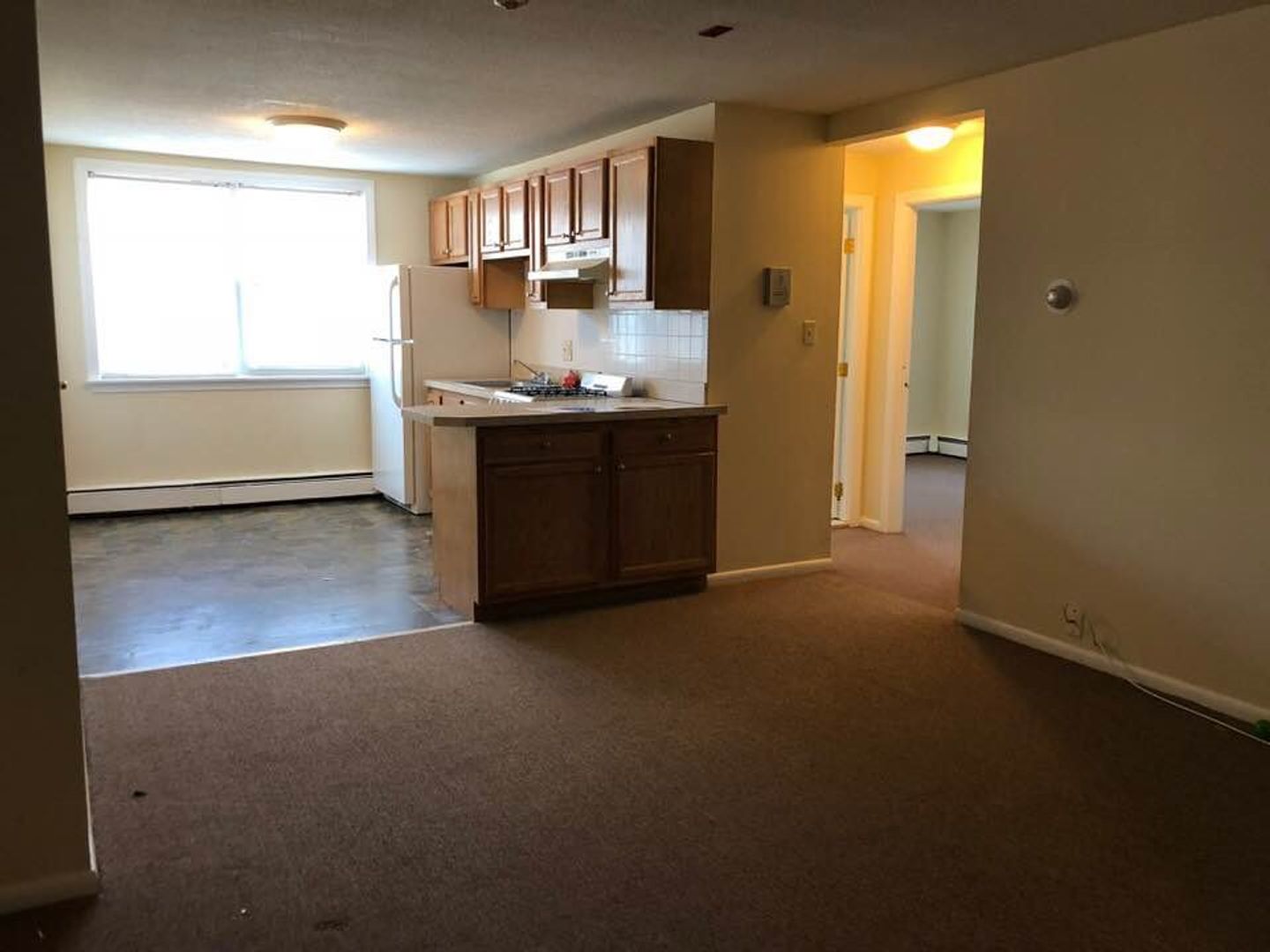 Lowell Apartment: 73 Park Ave West