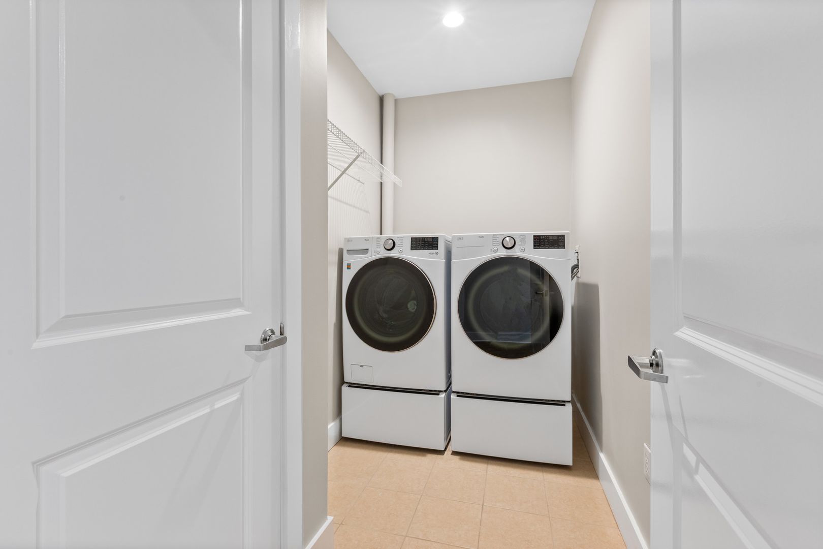 Rental - 2 Powder Mill Sq. #1 10 of 12