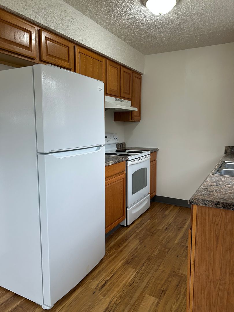 Fairbanks Apartment: 1029 Aurora Drive