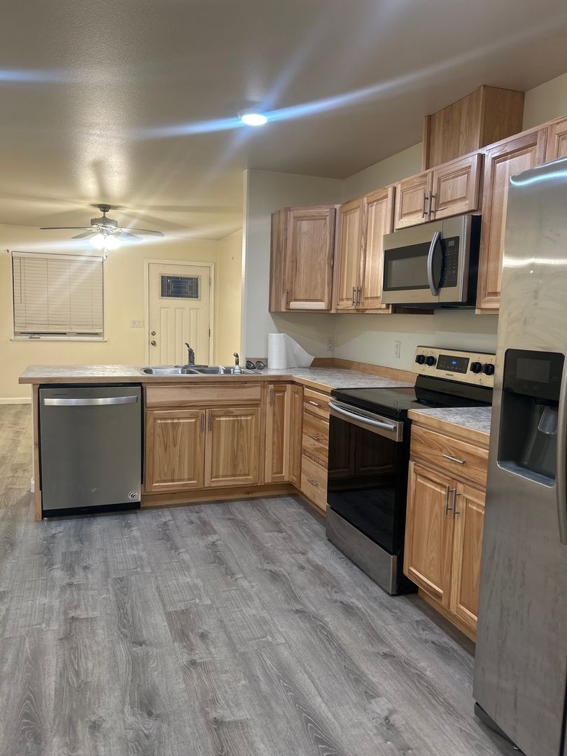 North Pole Apartment: 2969 Badger Road