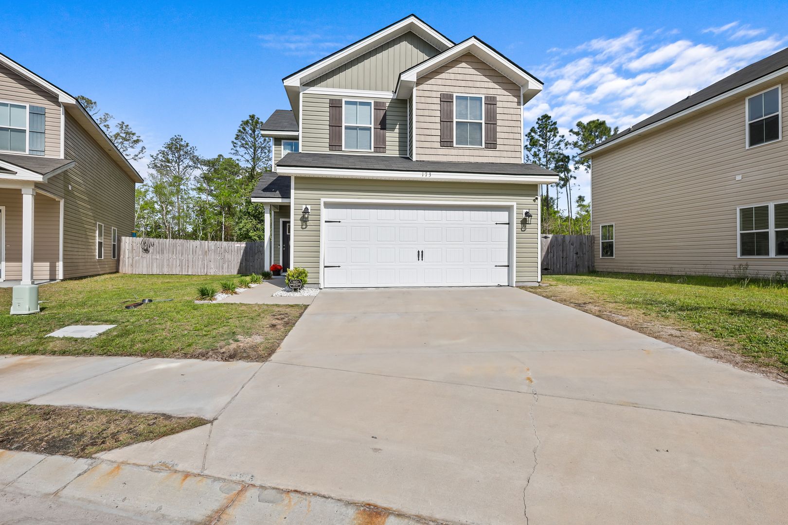 Hinesville House: 173 Chaffseed Cir