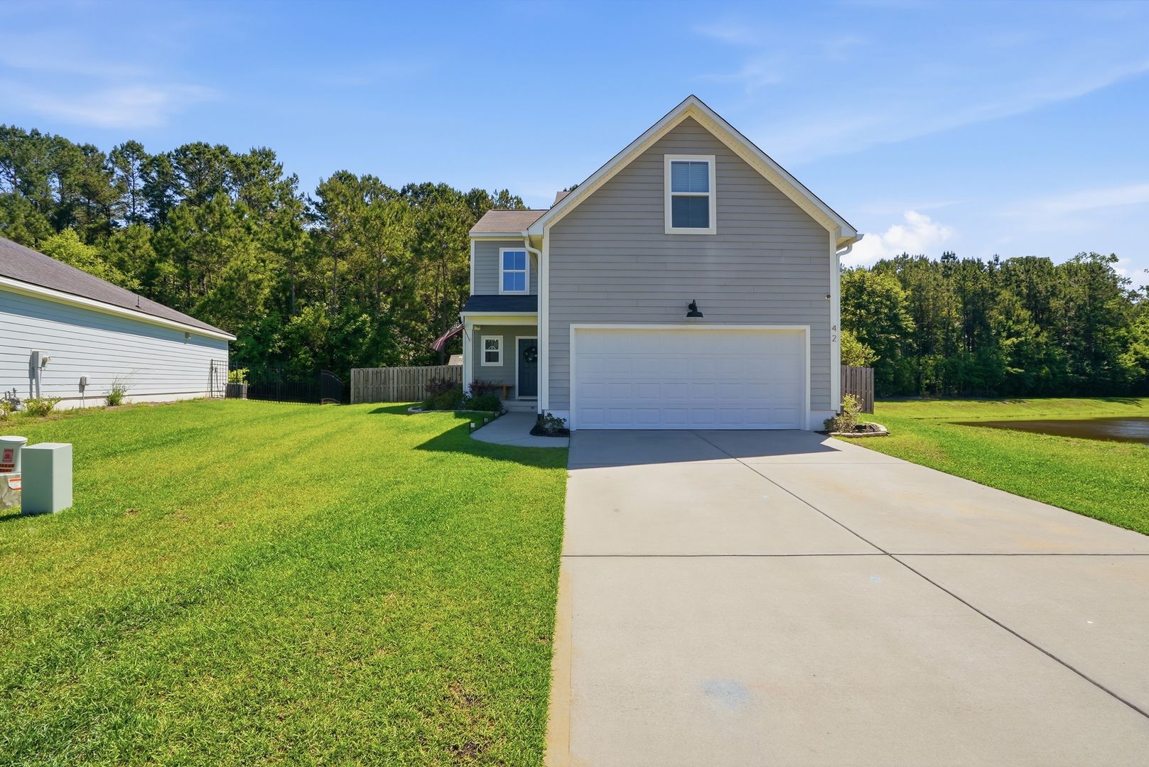 Richmond Hill House: 42 Rimmon Ct