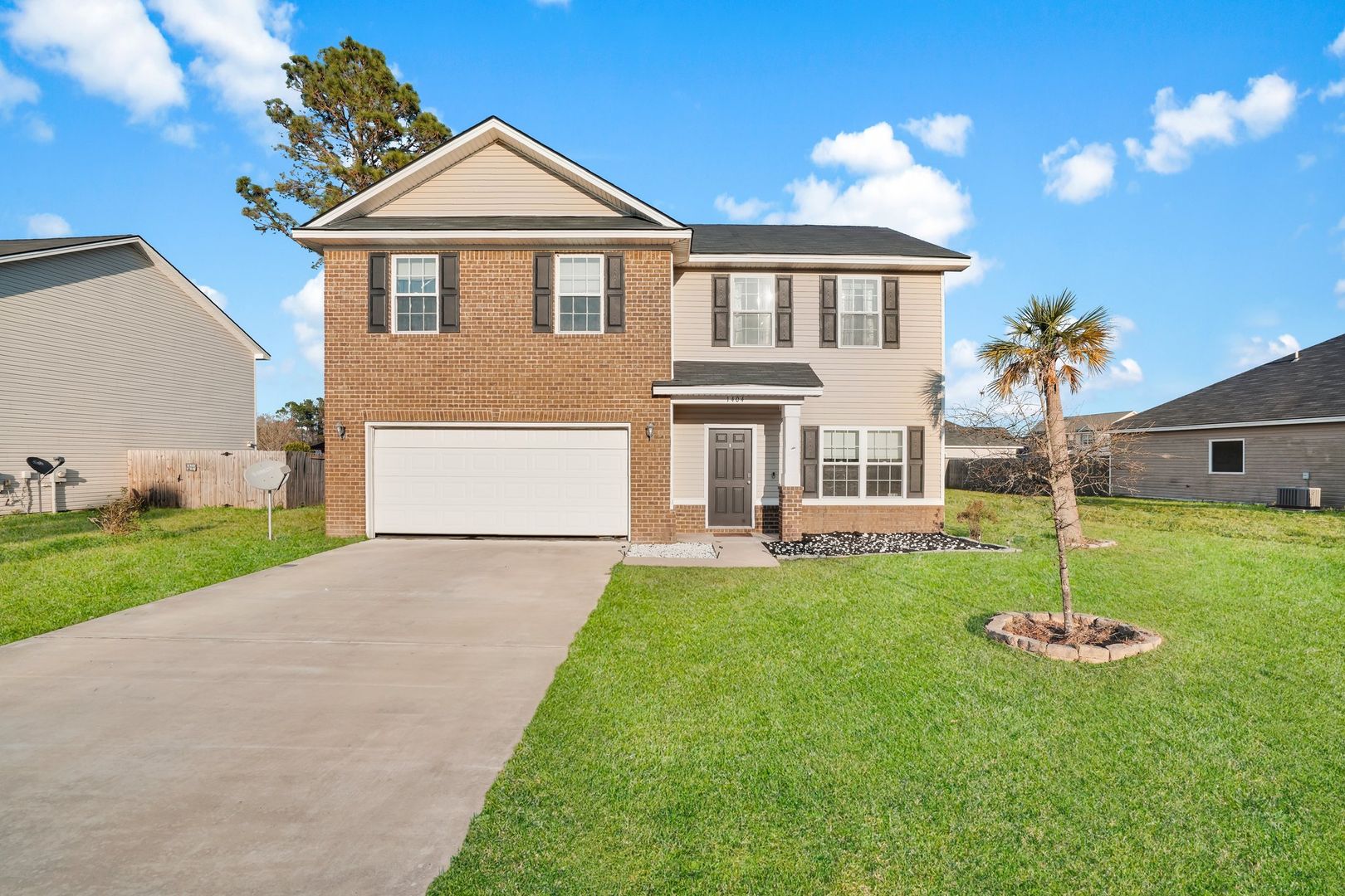 Hinesville House: 1404 Evergreen Trail