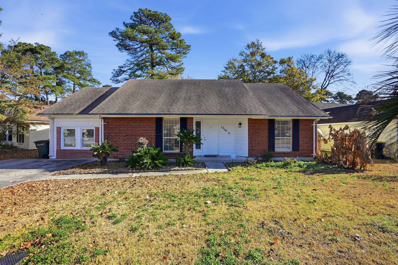 Savannah House: 10410 Indigo Rd