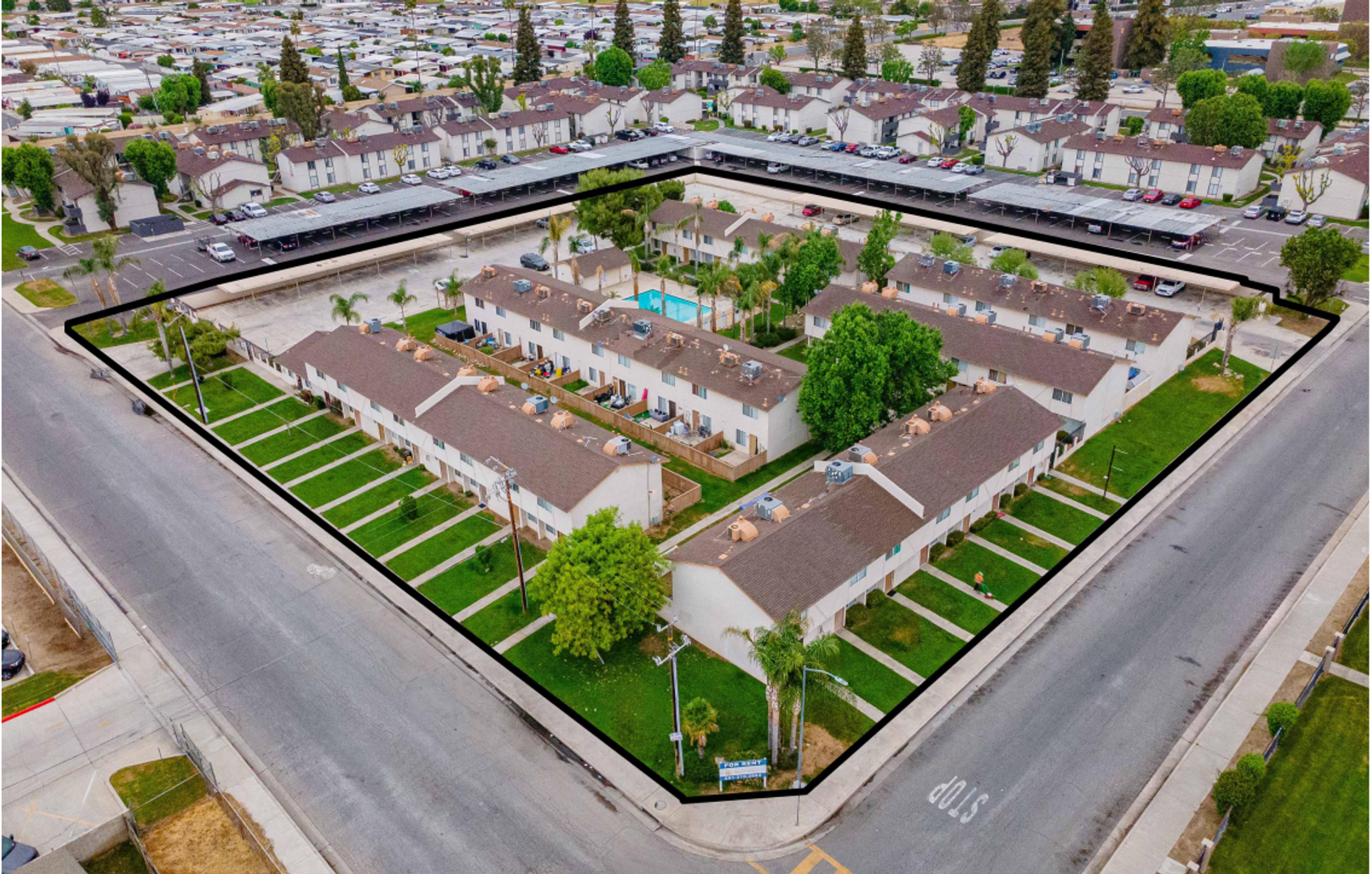 Bakersfield Apartment: 4032 O Street