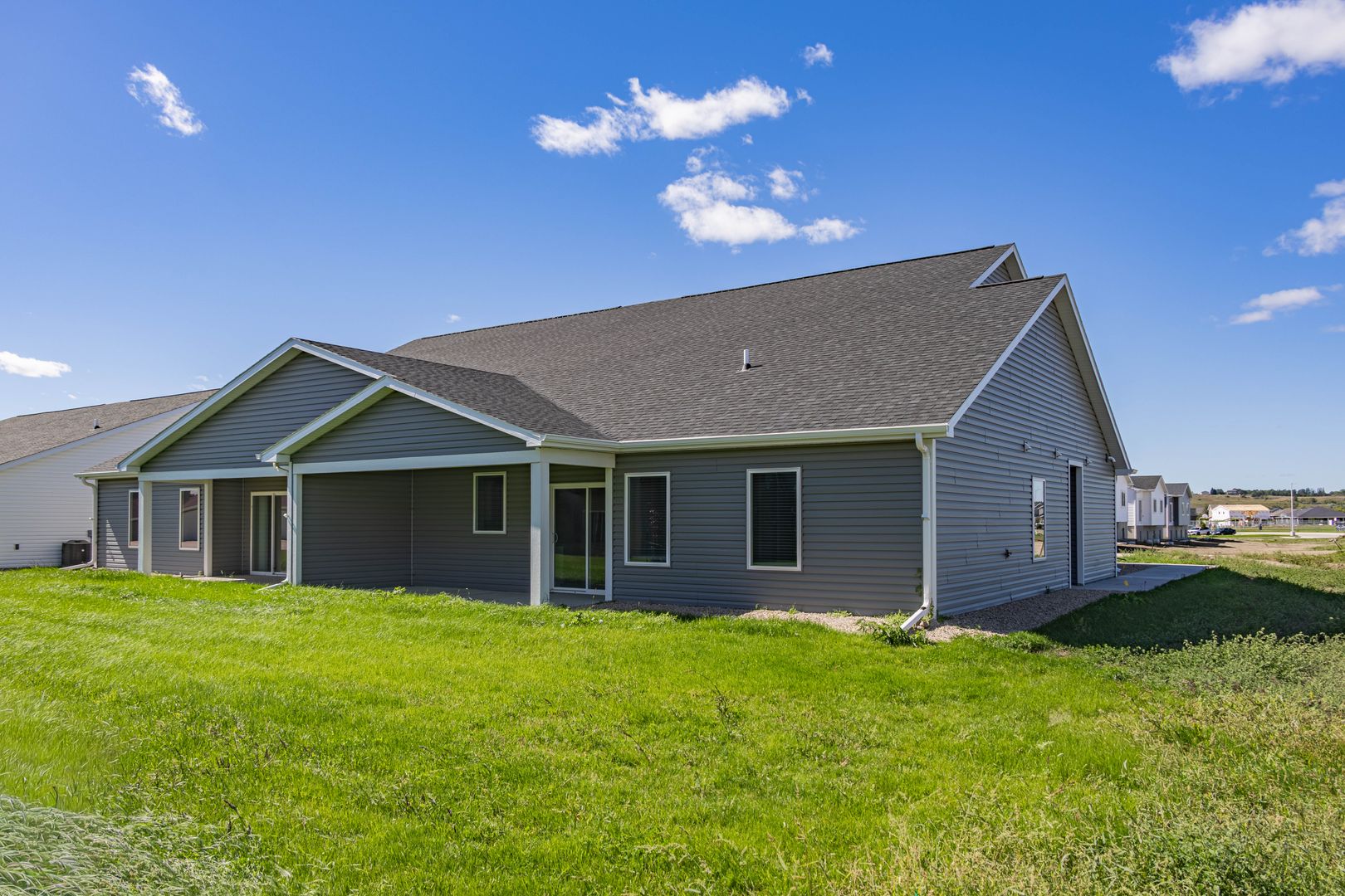 2504 Aquarius Ave SE 3 of 12