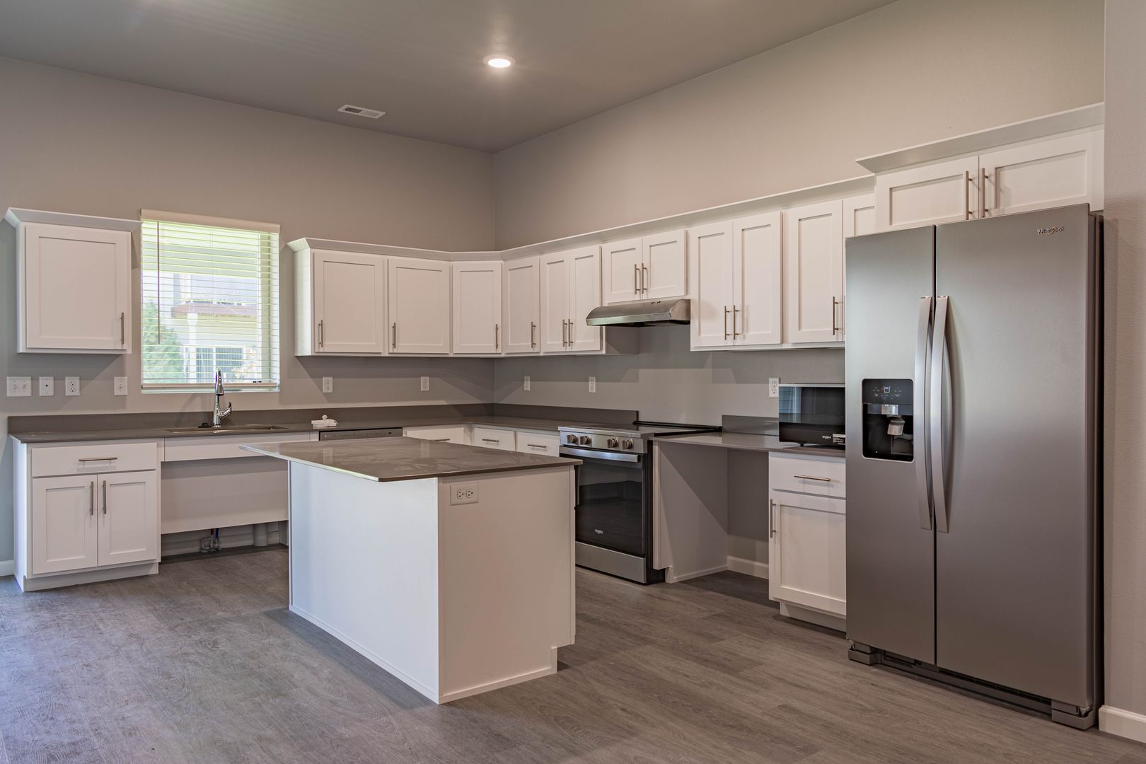 2504 Aquarius Ave SE 8 of 12