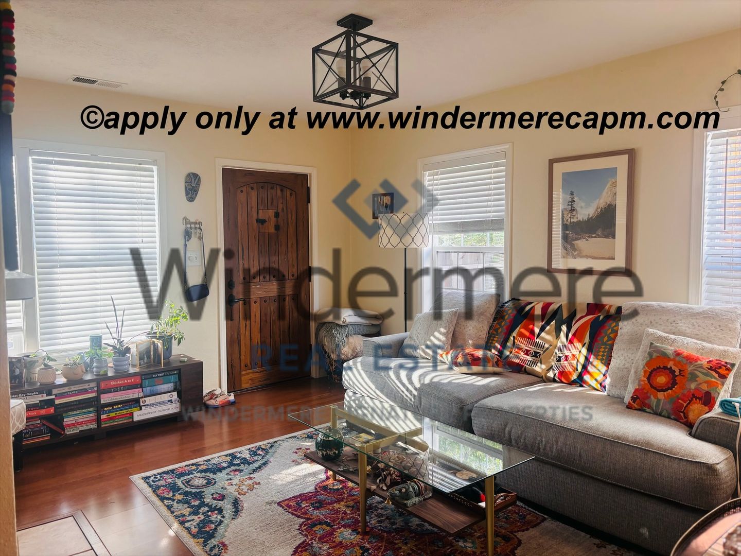 Sacramento House: 2789 Freeport Blvd.