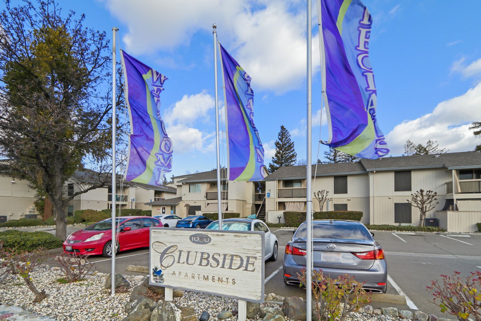 Davis Apartment: 1050 Lake Blvd.