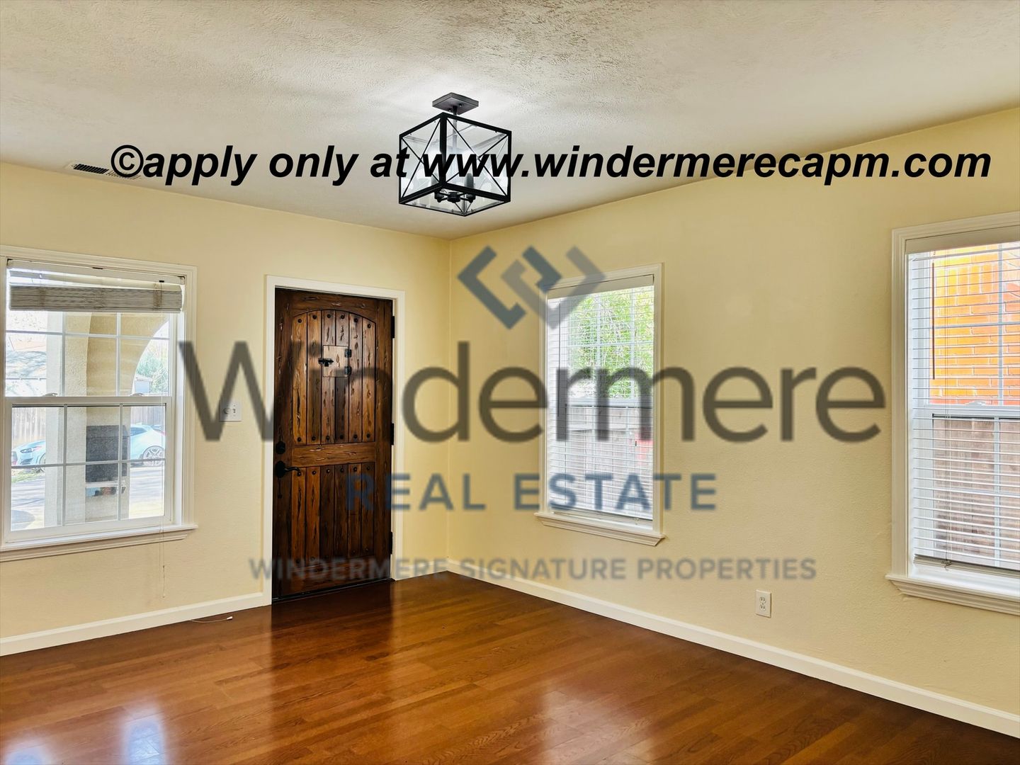 Sacramento House: 2789 Freeport Blvd.