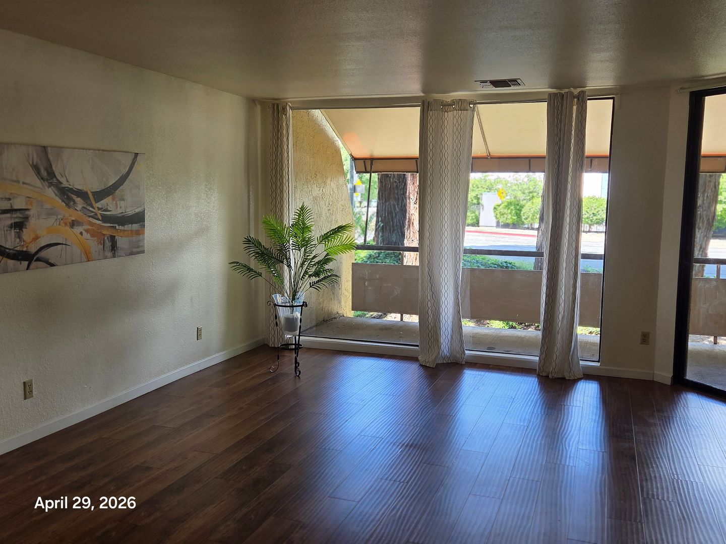 Sacramento House: 200 P Street #A12