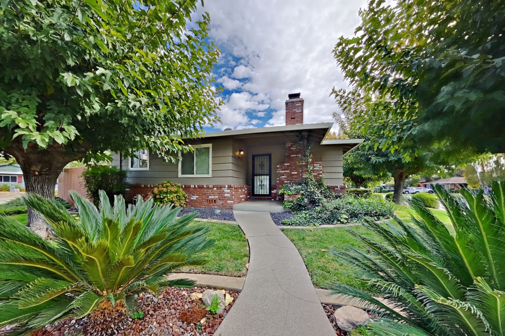 Sacramento Apartment: 1025 1029 Woodshire Way