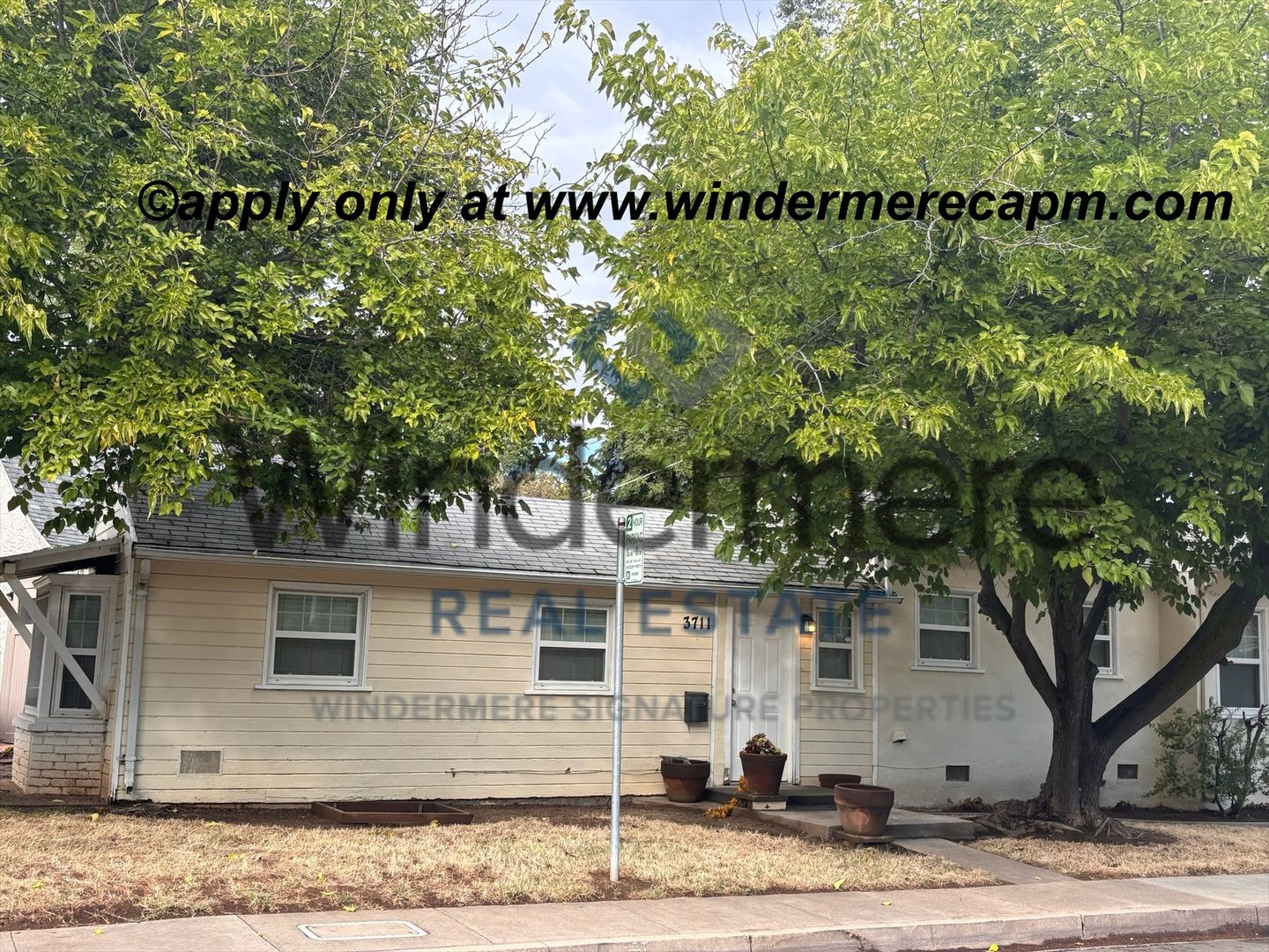 Sacramento House: 3711 Y Street