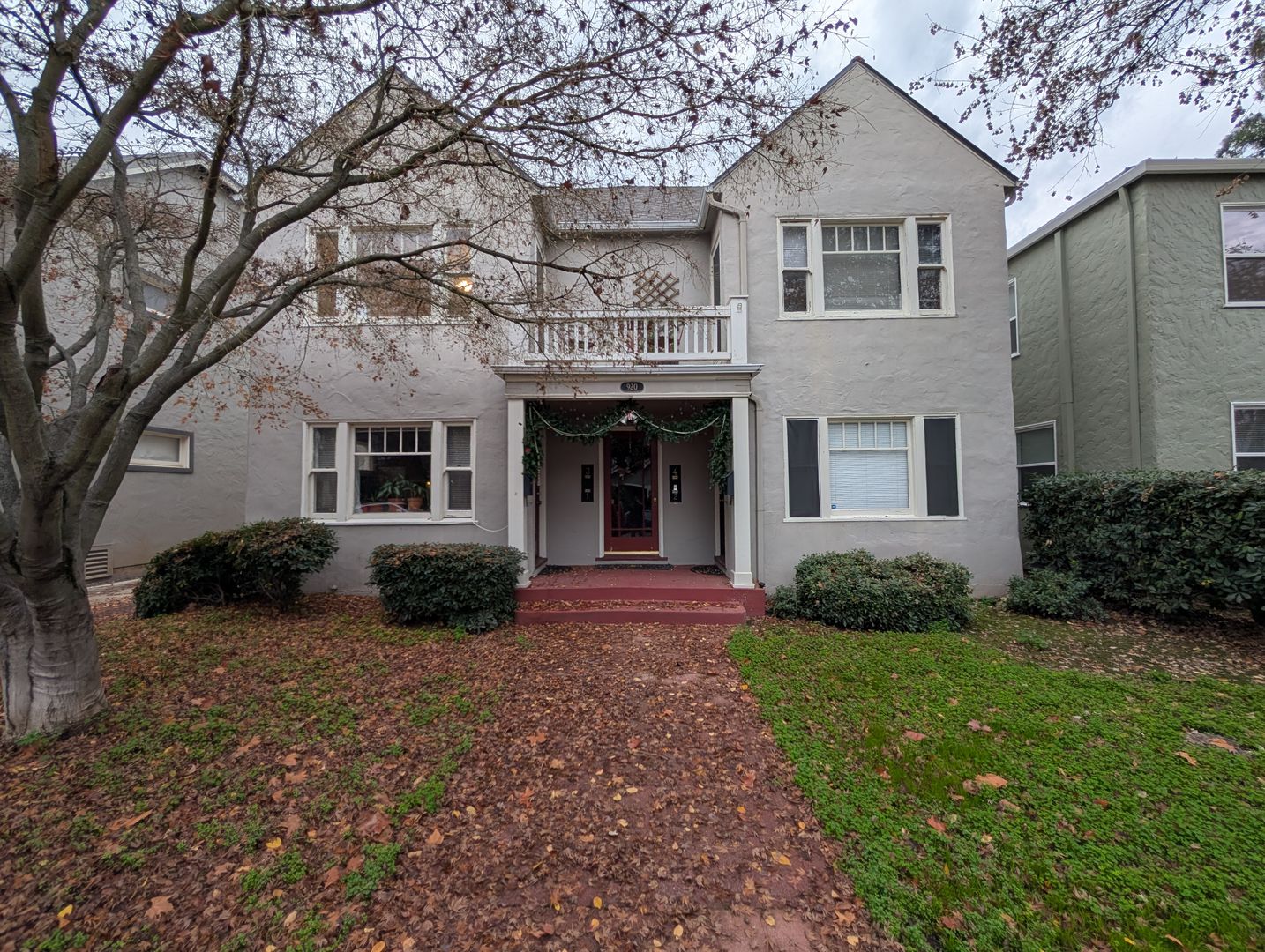 Sacramento Apartment: 920 35th