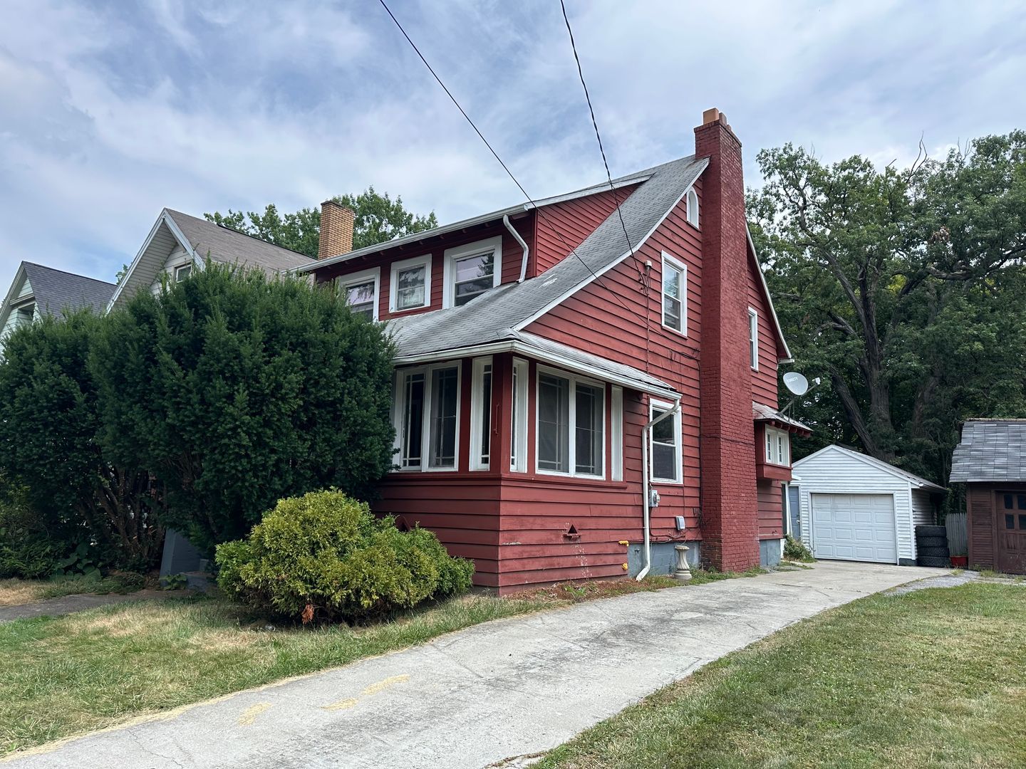 Youngstown House: 1217 Florencedale Ave
