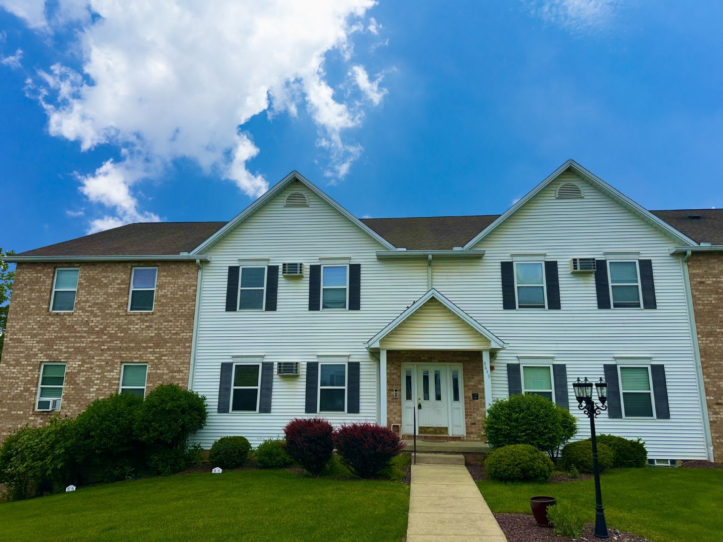 Canfield House: 3649 Indian Run Drive