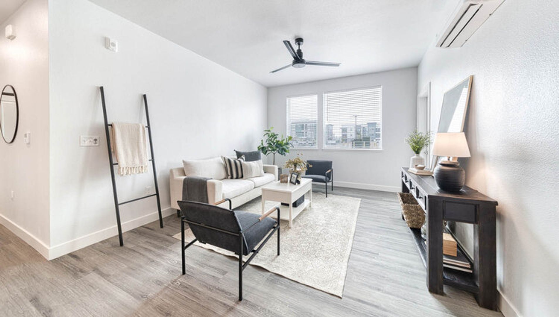 Chico Apartment: 1876 Thea Avenue