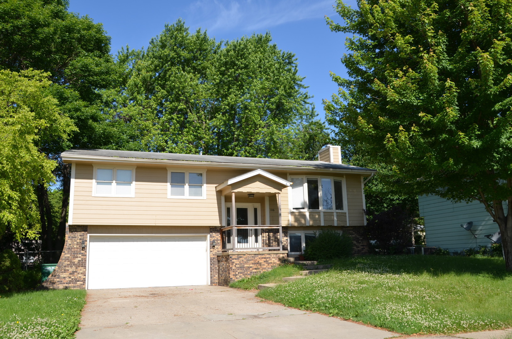 West Des Moines House: 1116 39th Street