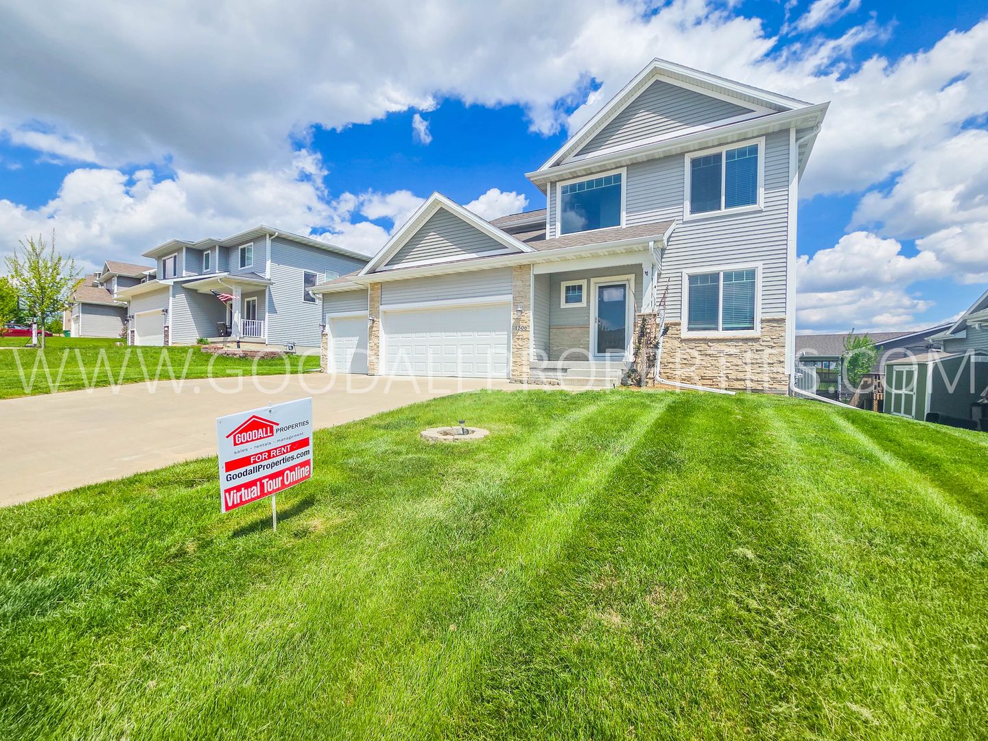 Norwalk House: 1306 Green Hills Dr
