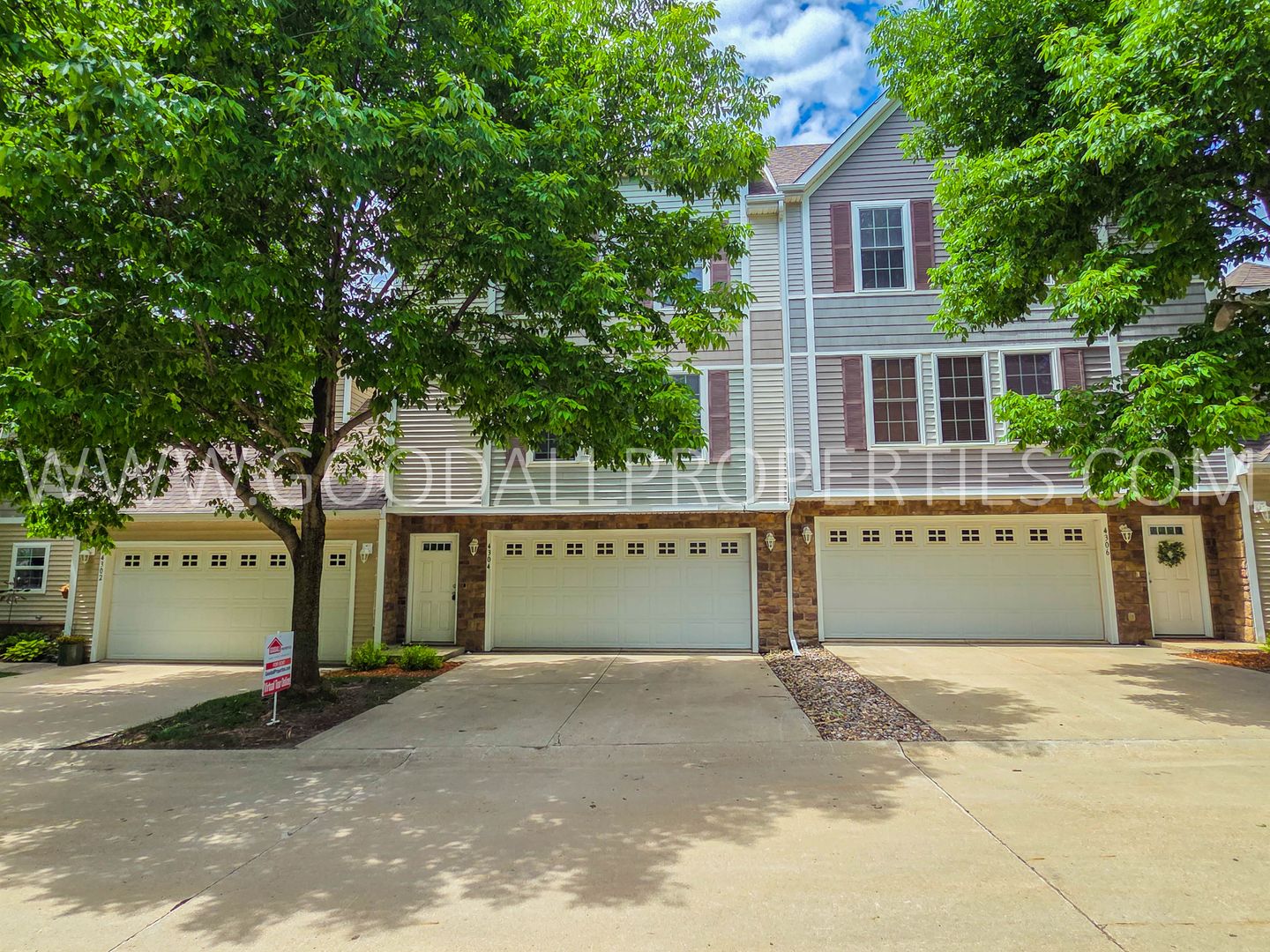 Urbandale Townhome: 4304 153rd Place