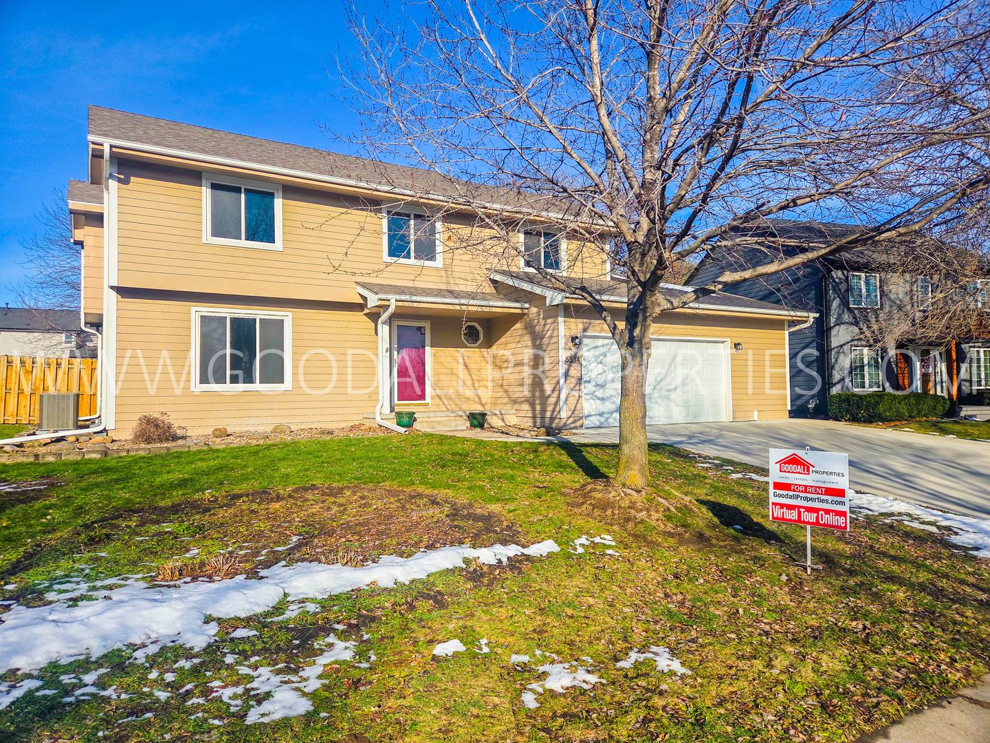 Johnston House: 5514 Kensington Cir