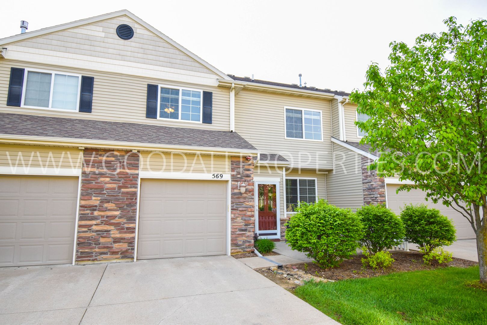 West Des Moines Townhome: 569 85th Street