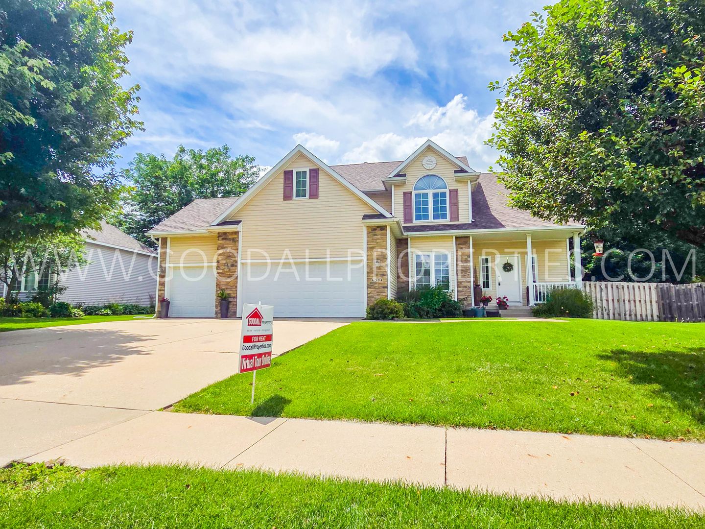 Johnston House: 6304 NW 94th Street