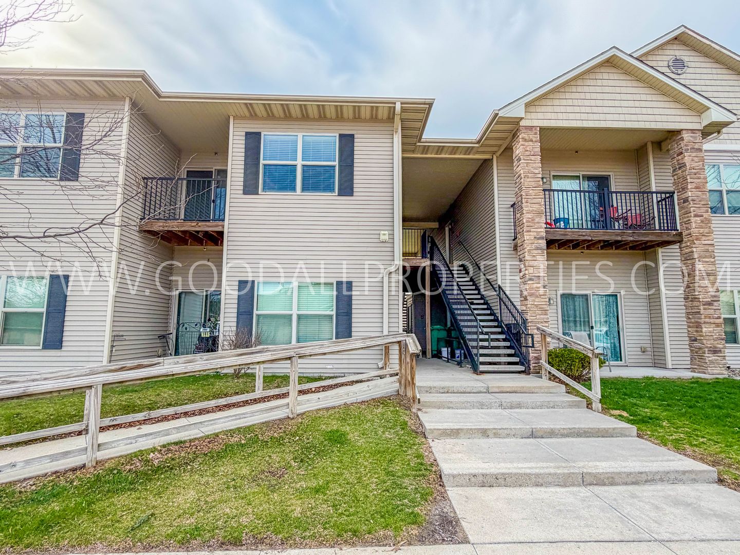 Ankeny Condo: 1211 NE Windsor Dr Unit 208