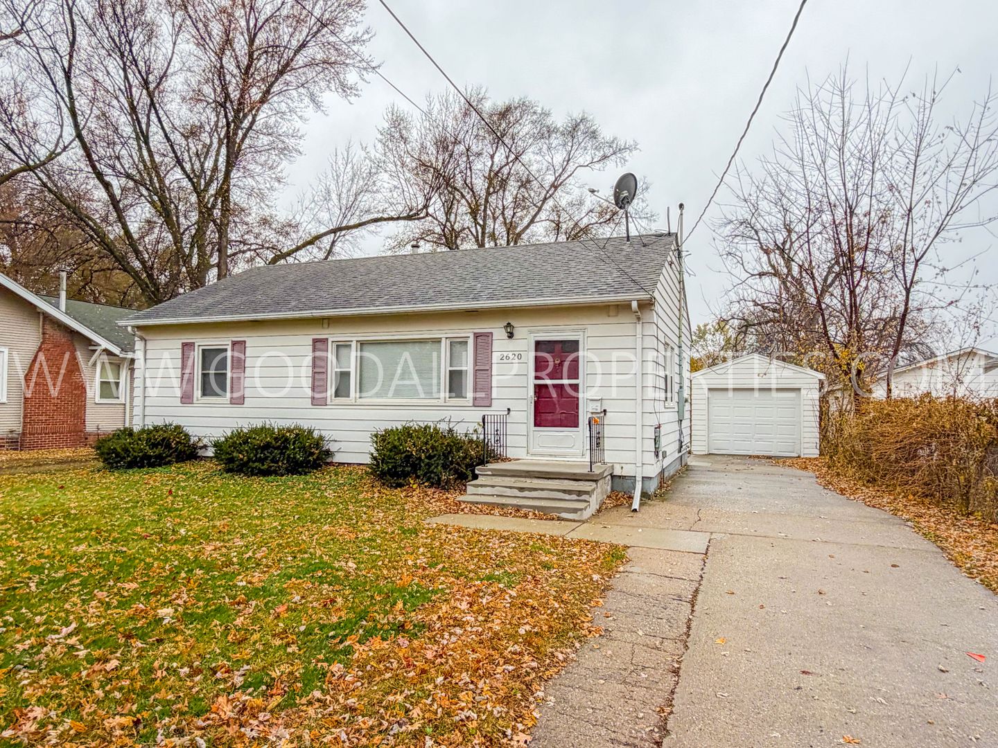 Des Moines House: 2620 60th Street